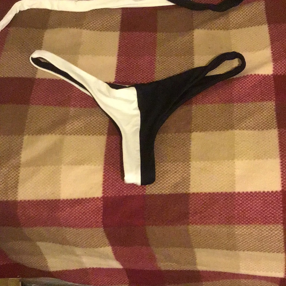New...sexy exotic bikini❤️♥️🔥 - Picture 3 of 4